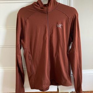 Arcterxy hoodie Mens S